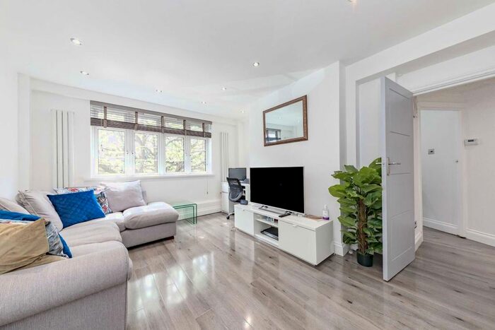 1 Bedroom Flat To Rent In St. Olaves Estate, Druid Street, London, SE1