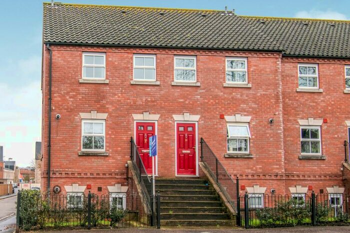 2 Bedroom Maisonette To Rent In Old Palace Road, Norwich, NR2