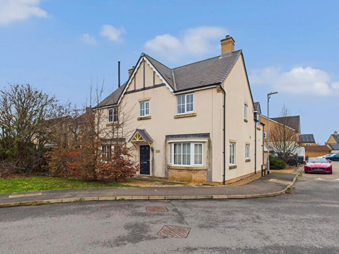 4 Bedroom Detached House For Sale In Rowell Way, Sawtry, Cambridgeshire., PE28