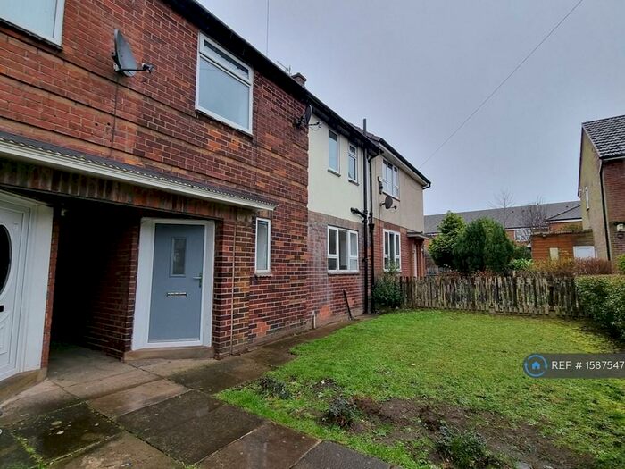 3 Bedroom Terraced House To Rent In Cavendish Road, Rochdale, OL11