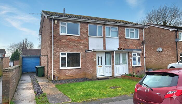 2 Bedroom Semi Detached House For Sale In Watt Close, Peterborough, PE4