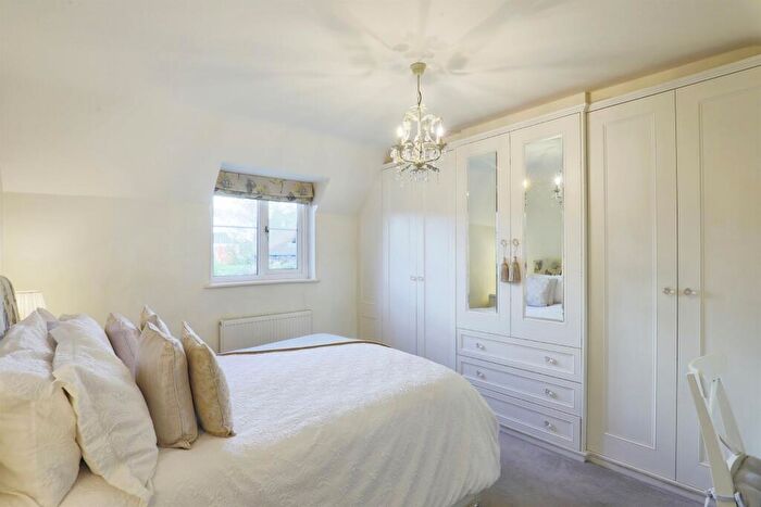 3 Bedroom Cottage For Sale In Church Street, Wellesbourne, Warwick, CV35