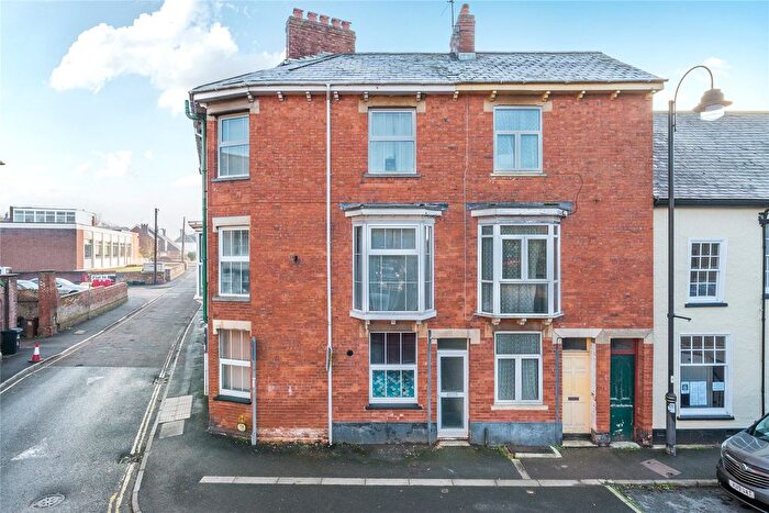 2 Bedroom Terraced House For Sale In North Street, Crediton, Devon, EX17