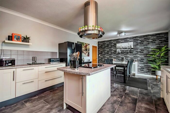 3 Bedroom Bungalow For Sale In Bowls Road, Blaenporth, Ceredigion, SA43
