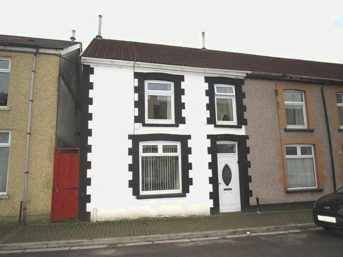 2 Bedroom End Of Terrace House To Rent In Bonvilston Road, Trallwyn, Pontypridd, CF37