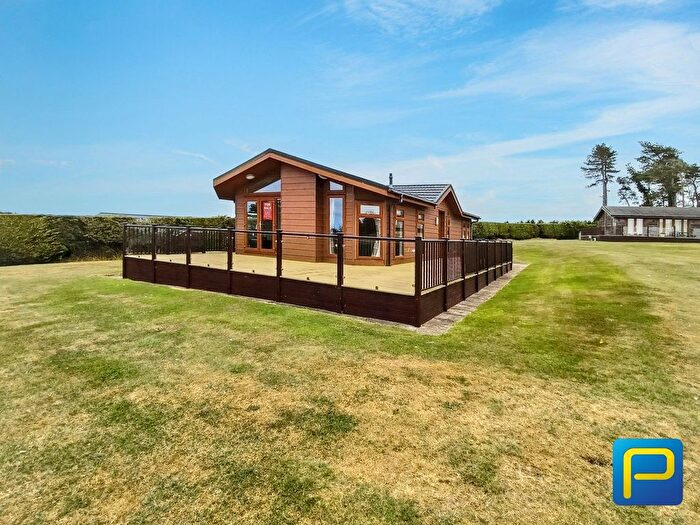 3 Bedroom Lodge For Sale In Norham, Berwick-Upon-Tweed, TD15
