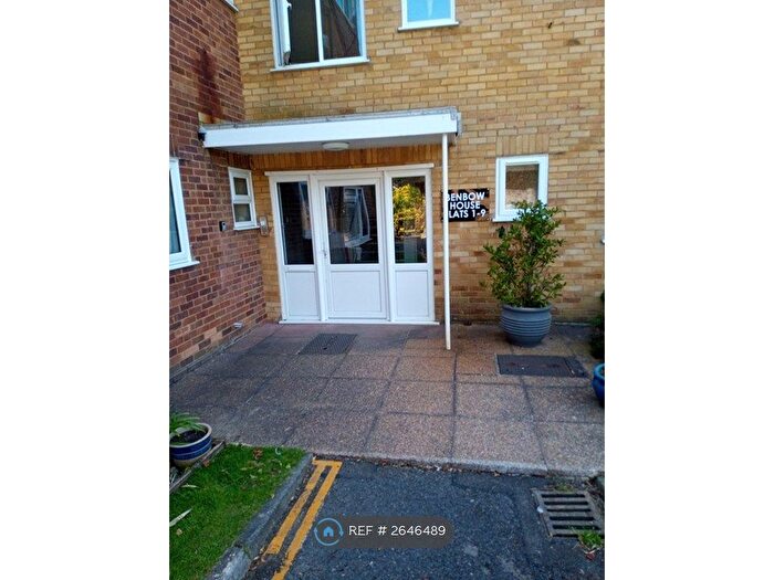 2 Bedroom Flat To Rent In Birkdale, Bexhill On Sea, TN39