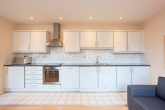 1 Bedroom Apartment To Rent In West Smithfield, City, EC1A