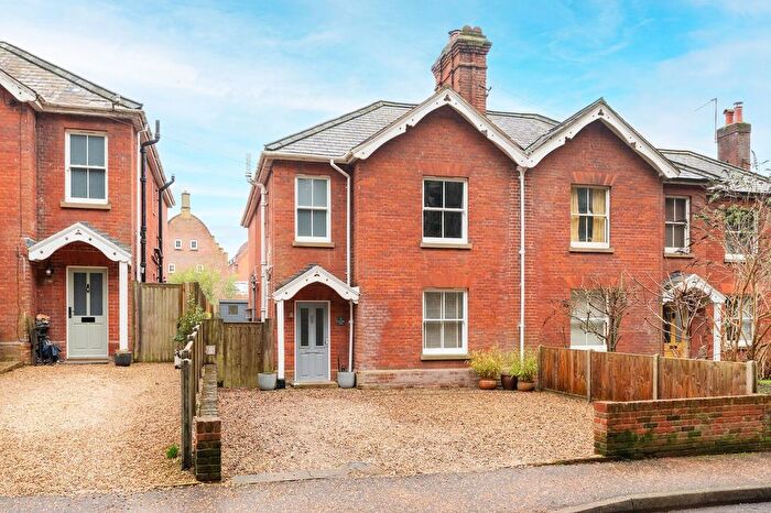 3 Bedroom Semi Detached House For Sale In Kirby Road, Trowse, NR14