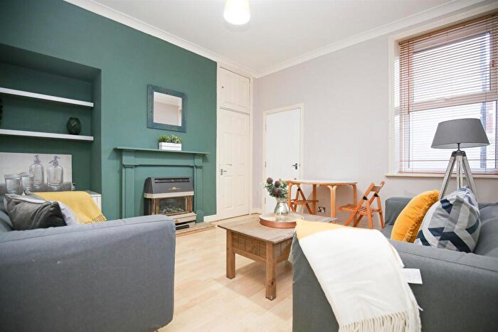 3 Bedroom Apartment To Rent In (£pppw) Bayswater Road, Jesmond, Newcastle Upon Tyne, NE2