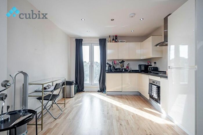 1 Bedroom Flat To Rent In Portland Road, London, SE25
