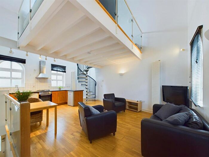 2 Bedroom Apartment To Rent In Adcocks Close, Loughborough - Inc Bills Option, LE11