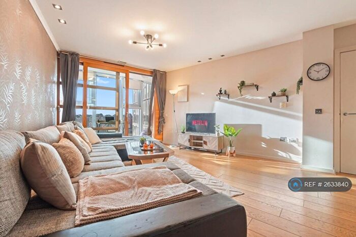 1 Bedroom Flat To Rent In Falcon Wharf, London, SW11