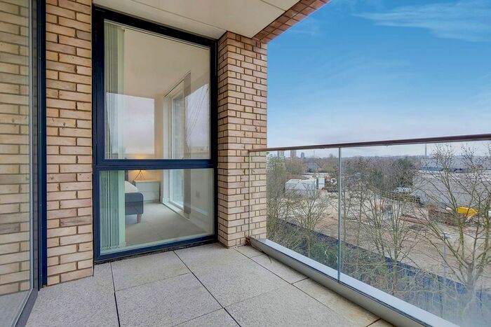 1 Bedroom Flat To Rent In Quebec Way, Canada Water, London, SE16