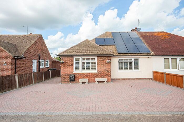 2 Bedroom Bungalow For Sale In Fife Road, Herne Bay, Kent, CT6