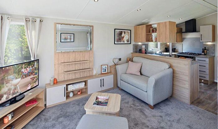 2 Bedroom Caravan For Sale In Wardleys Creek Holiday Park, Hambleton, Poulton-le-Fylde, Lancashire, FY6