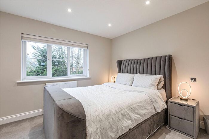 2 Bedroom Semi-Detached House For Sale In Addlestone, Surrey, KT15