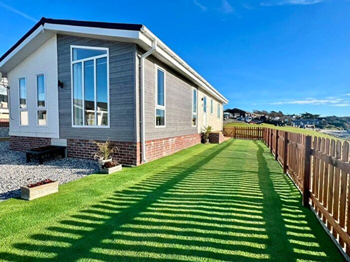 2 Bedroom Mobile/park Home For Sale In Woolacombe Station Road, Woolacombe, EX34