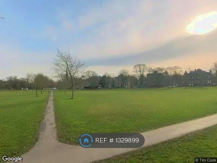 2 Bedroom End Of Terrace House To Rent In West Cliffe, Harrogate, HG2