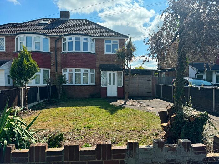 3 Bedroom Semi-Detached House To Rent In Southville Road, Feltham, TW14