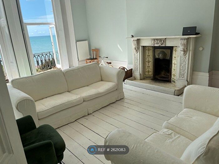 2 Bedroom Flat To Rent In Marina, Saint Leonard On Sea, TN38