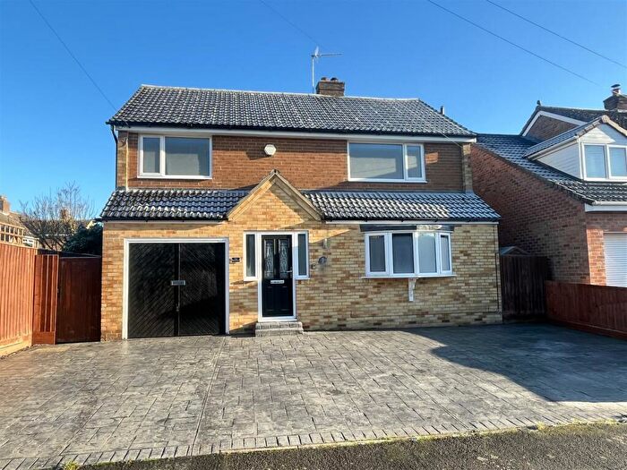 4 Bedroom Detached House For Sale In Hall Road, Rolleston-On-Dove, Burton-On-Trent, DE13