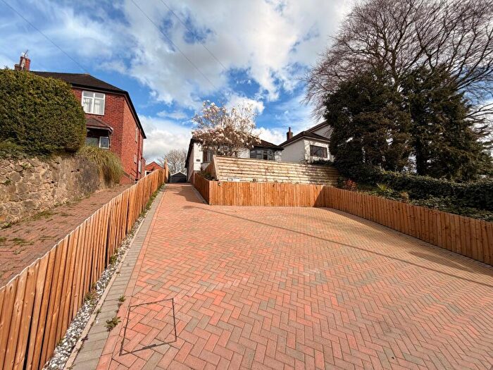 3 Bedroom Bungalow For Sale In Stanton Road, Burton-on-Trent, Staffordshire, DE15