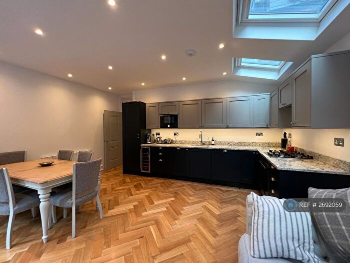 2 Bedroom Flat To Rent In Agamemnon Road, London, NW6