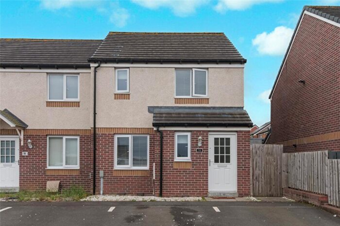 3 Bedroom End Of Terrace House For Sale In Gilbertfield Wynd, Cambuslang, Lanarkshire, G72