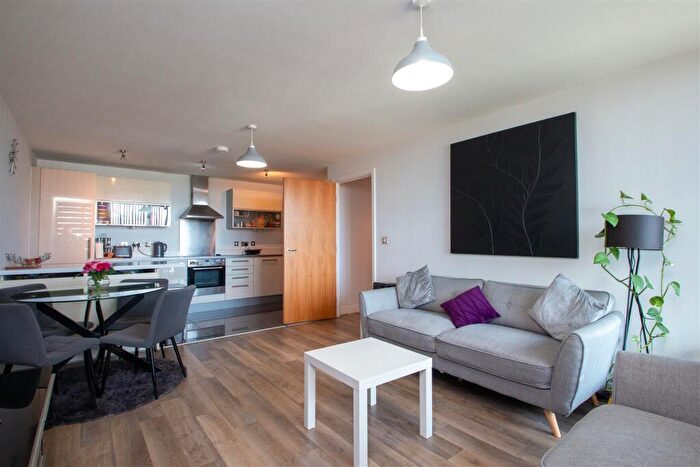 2 Bedroom House To Rent In Merrivale Mews, Milton Keynes, MK9