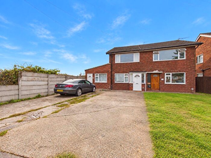 3 Bedroom Terraced House For Sale In Stifford Road, Aveley, South Ockendon, Essex, RM15