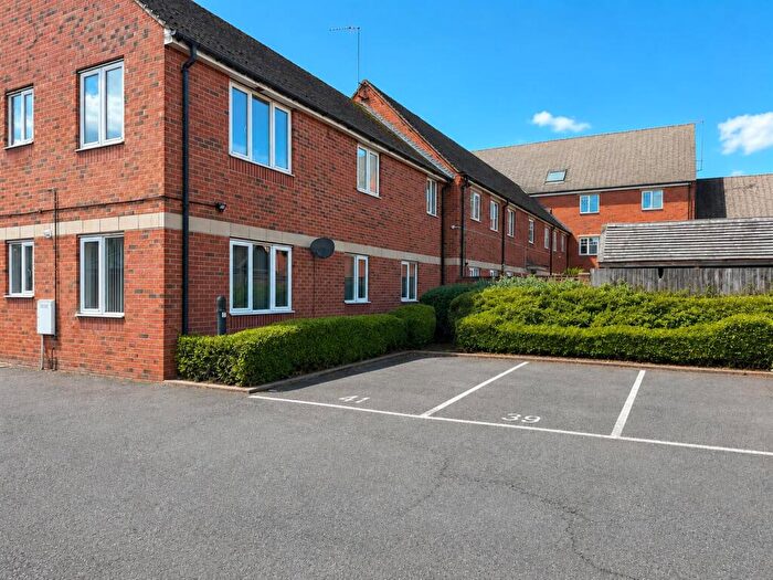 2 Bedroom Apartment For Sale In Caroline Court, Burton-on-Trent, DE14