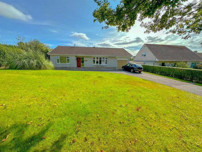 3 Bedroom Detached Bungalow For Sale In Verwig Road, Cardigan, SA43