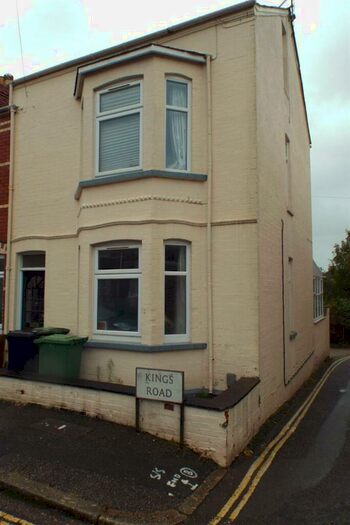 6 Bedroom End Of Terrace House To Rent In Kings Road, Exeter., EX4