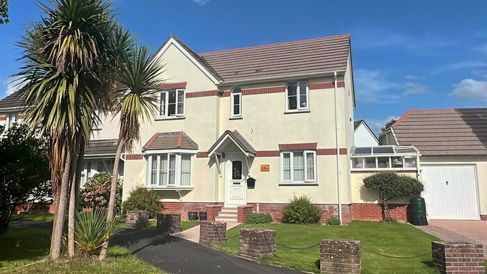 3 Bedroom Detached House For Sale In South Hayes Copse, Landkey, Barnstaple, EX32