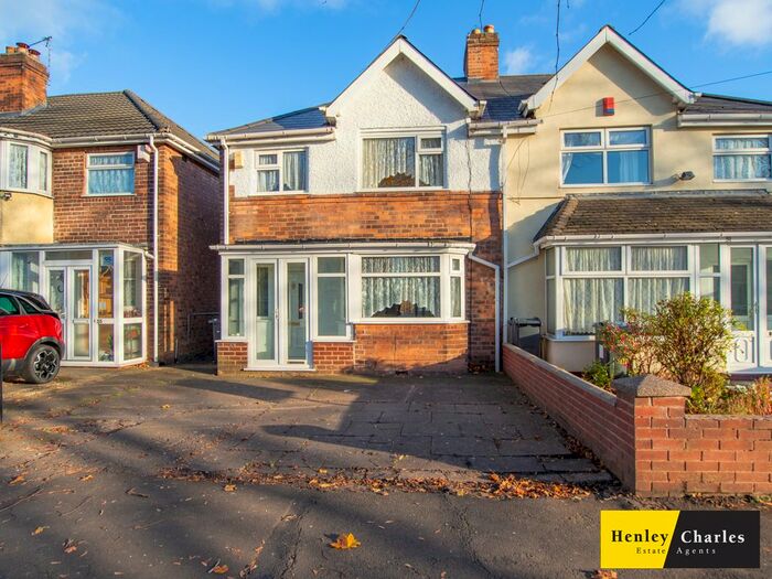 3 Bedroom Semi-Detached House To Rent In Bleakhill Road, Erdington, Birmingham B23