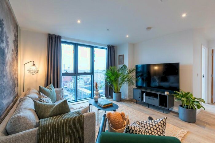 3 Bedroom Flat To Rent In Flat, Swan Street House, Swan Street, Manchester, Greater Manchester, M4