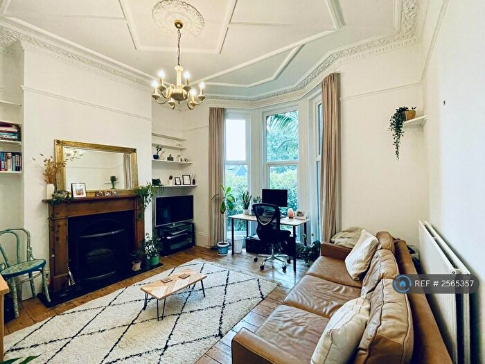 1 Bedroom Flat To Rent In Brighton, Brighton, BN2