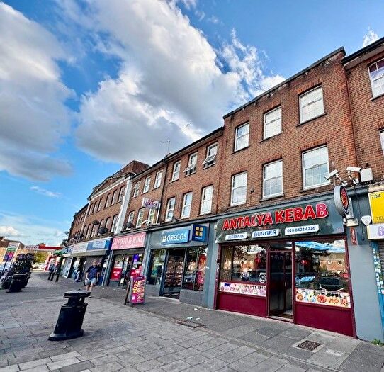 Studio To Rent In Field End Road, Ruislip, HA4