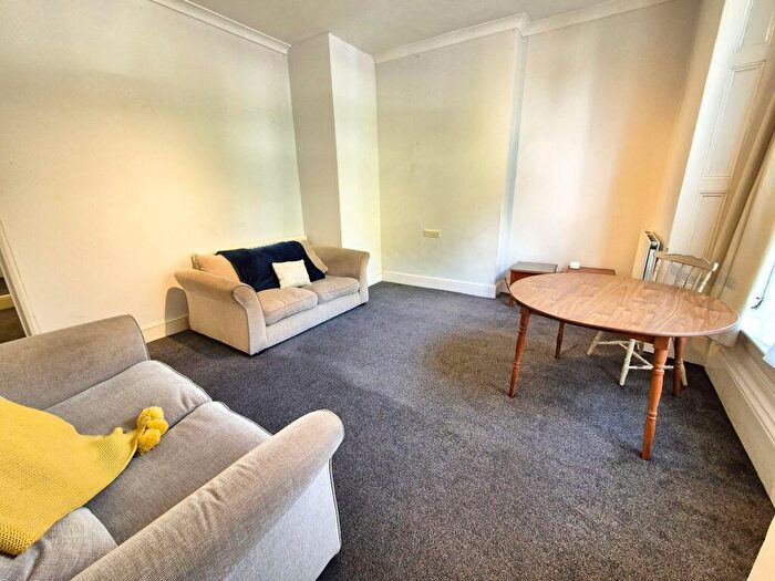 2 Bedroom Flat To Rent In B Clarkegrove Road, Ecclesall, S10