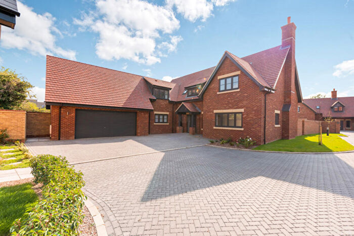5 Bedroom Detached House For Sale In Damson Close, Meldreth, Royston, Cambridgeshire, SG8