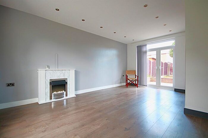 3 Bedroom Terraced House To Rent In Stretton Way, Handforth, Wilmslow, SK9