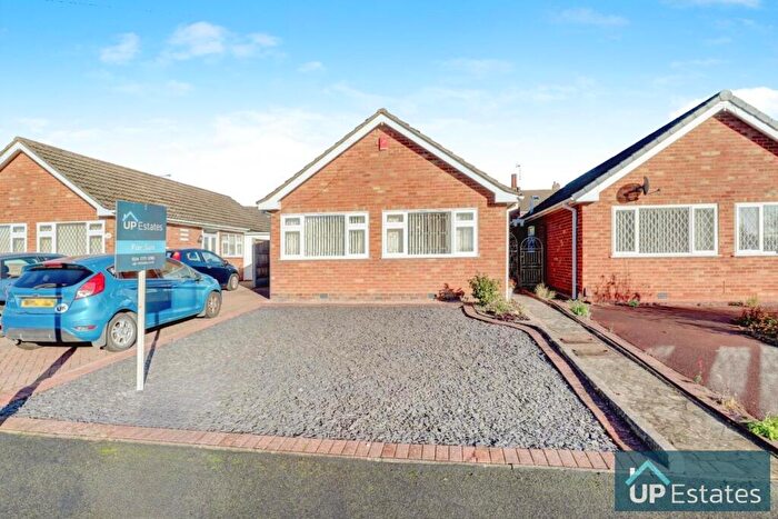 2 Bedroom Detached Bungalow For Sale In Leyland Road, Bulkington, CV12