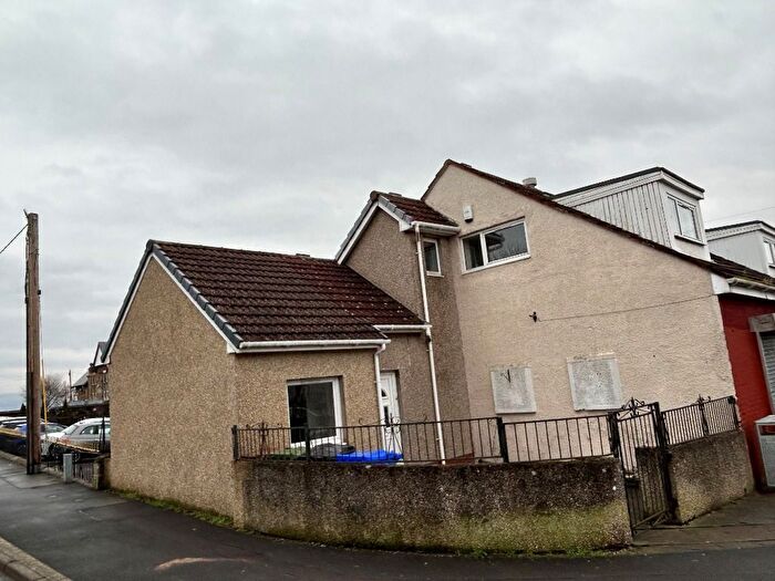 3 Bedroom Maisonette To Rent In Main Street, Cowie, Stirling, FK7