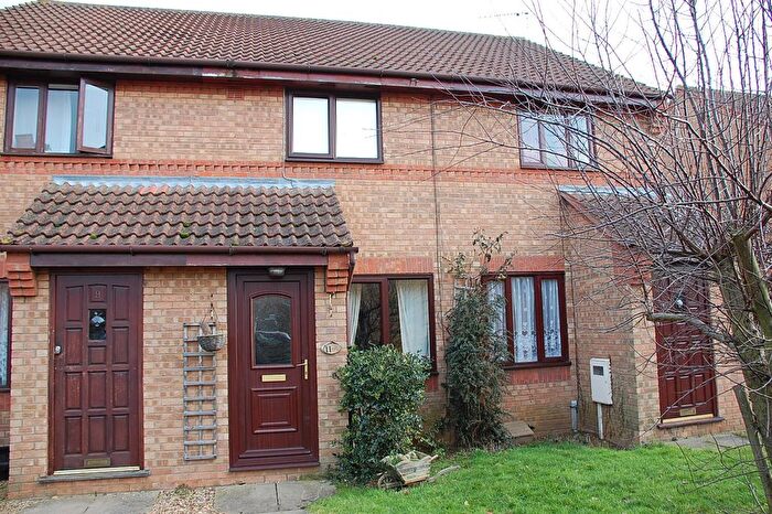 2 Bedroom Semi-Detached House To Rent In Truro Close, Sleaford, NG34