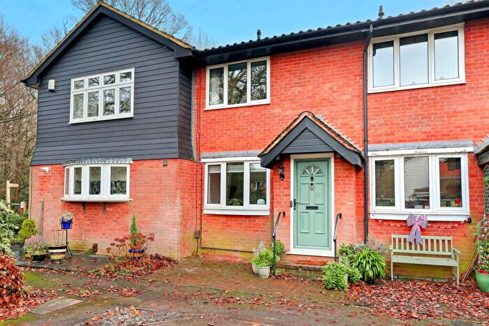 2 Bedroom Terraced House For Sale In Garnon Mead, Coopersale, CM16