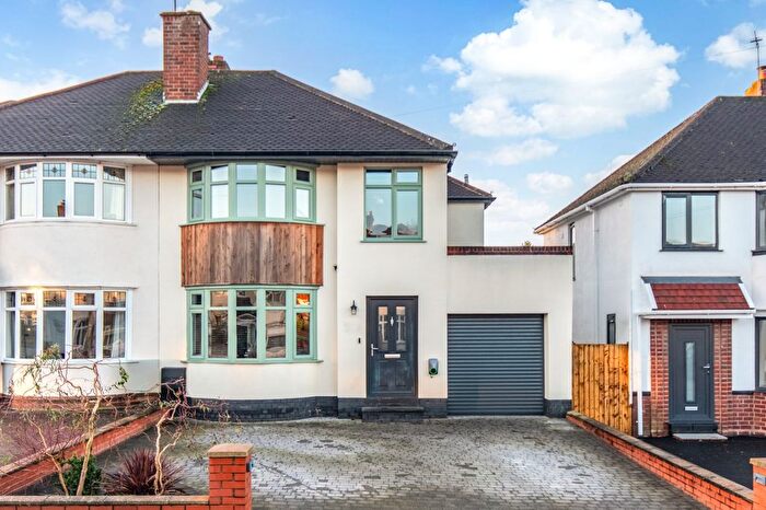 3 Bedroom Semi Detached House For Sale In Poplar Road, Norton, Stourbridge, DY8