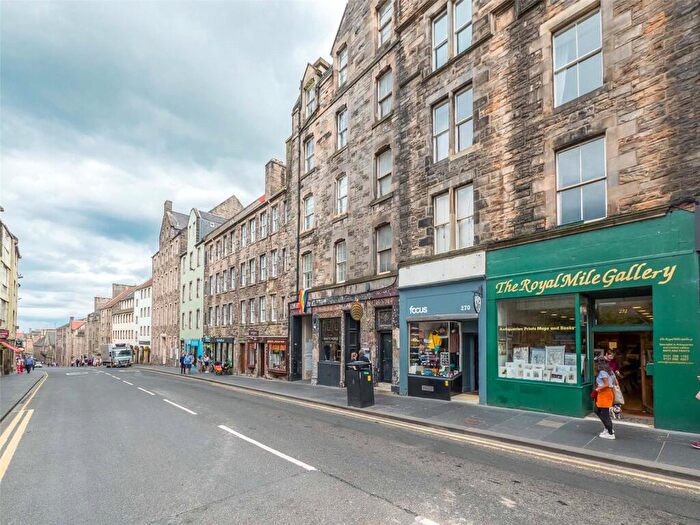 3 Bedroom Flat To Rent In () Canongate, Royal Mile, Edinburgh, EH8