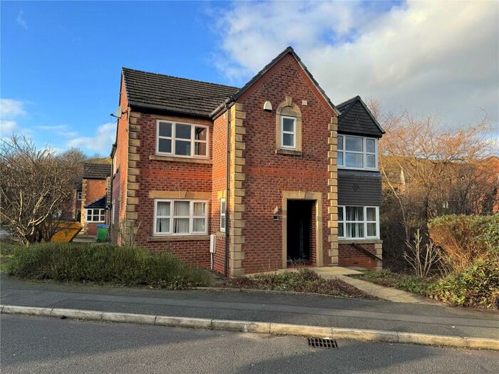 5 Bedroom Detached House To Rent In Shottwood Fold, Littleborough, Rochdale, OL15