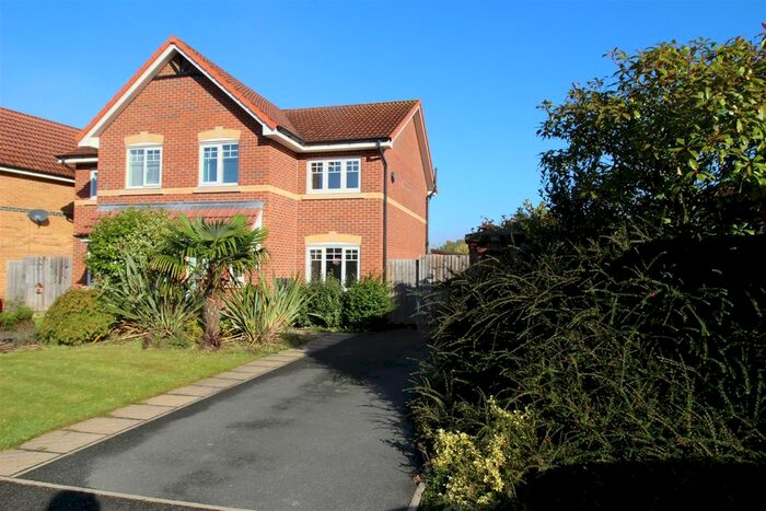 3 Bedroom Semi-Detached House To Rent In Tatton Way, Eccleston, St. Helens, WA10